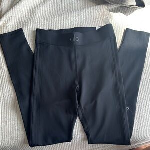 ALO Yoga Black Performance Leggings